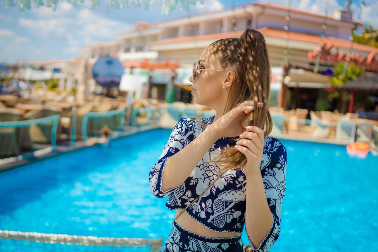 Hotel Palace Marina Dinevi 5*