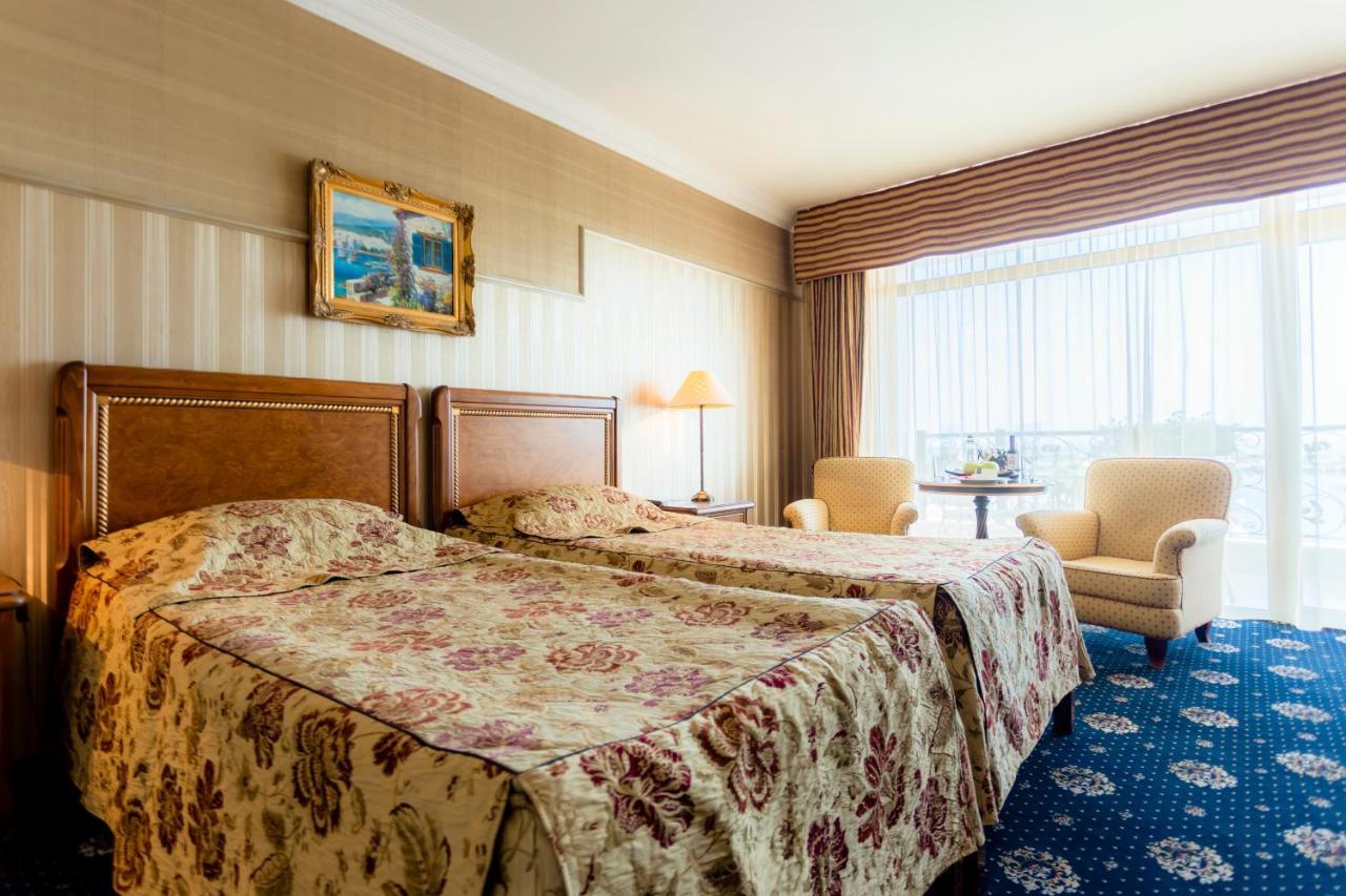 Palace Marina Dinevi 5*
